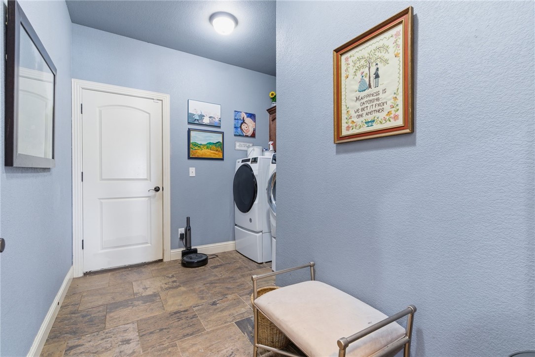 Willowbrook Farms Sub Ph 1 - Residential