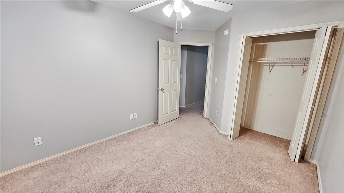 Stonegate Sub Bentonville - Residential Lease