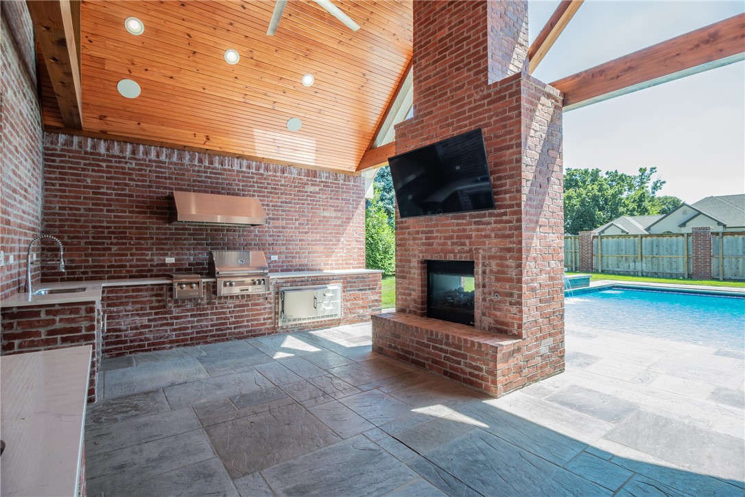 Pinnacle - Residential