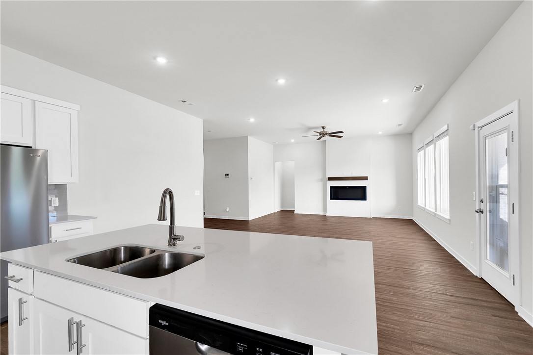 Goose Creek Village Ph Iii - Residential