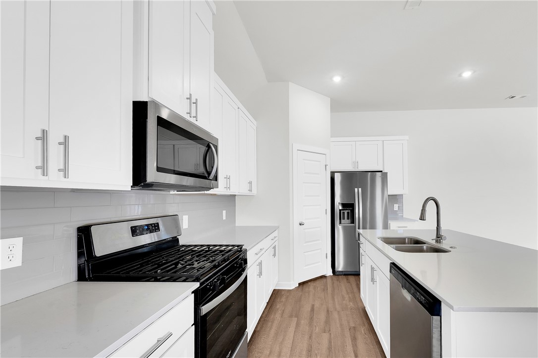 Goose Creek Village Ph Iii - Residential