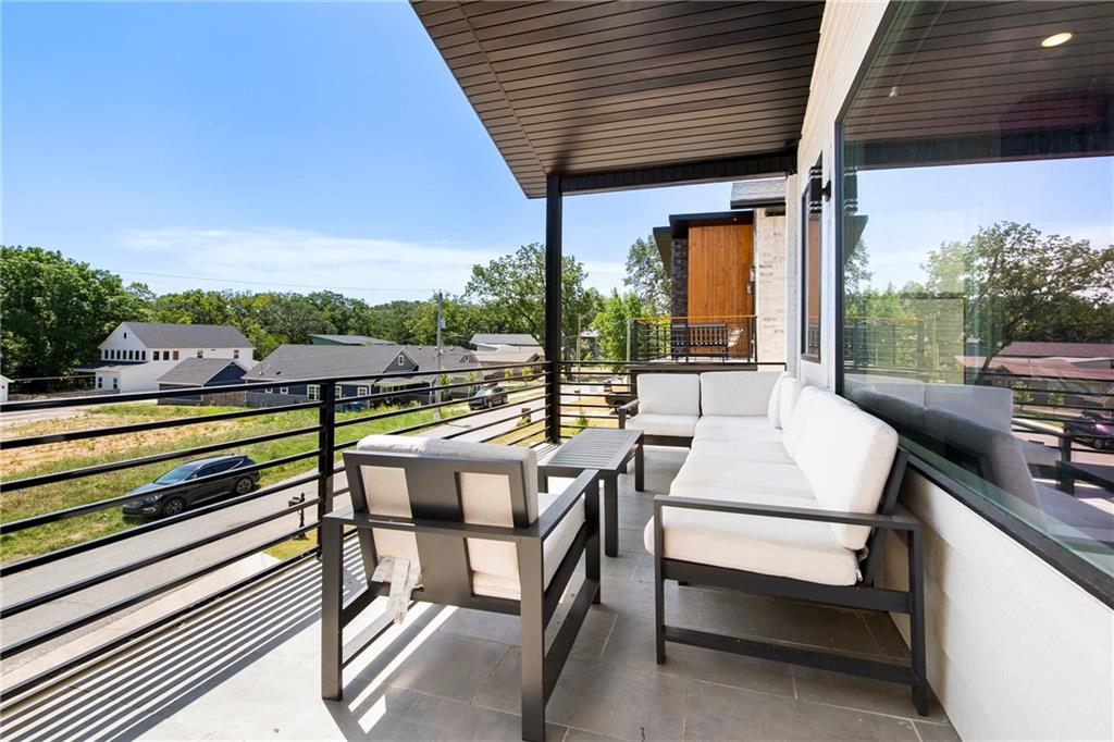 W A Burks Add Bentonville - Residential