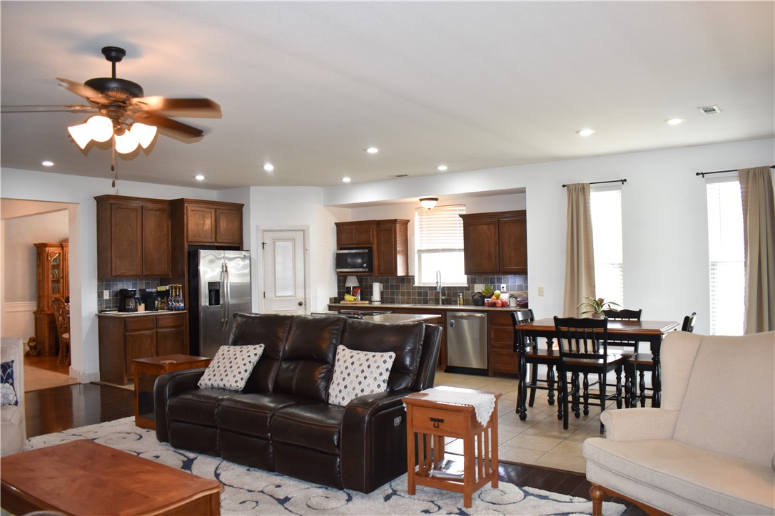 Deer Meadows Pea Ridge - Residential