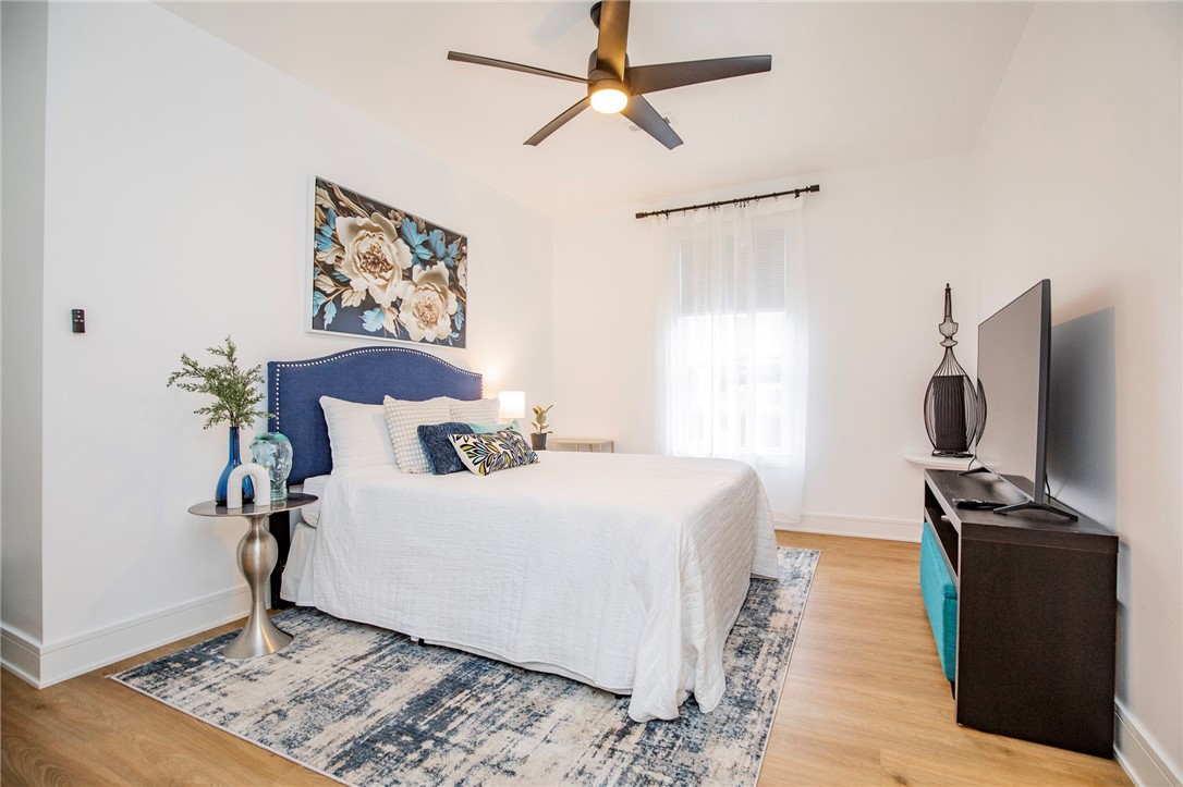 Pinnacle Sub Ph 1, The Rogers - Residential