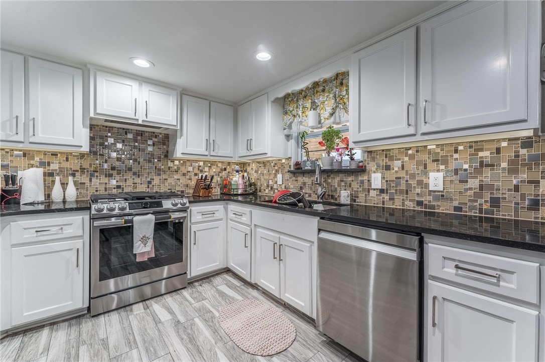 Woodland Acres Unit 2 Rogers - Residential