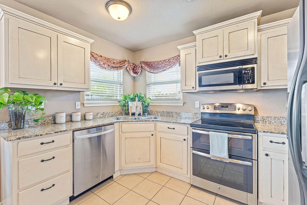 Stoneburrow Add Ph Ii Bentonville - Residential