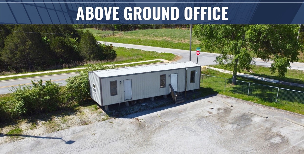 Fayetteville Ind Park West - Commercial Lease
