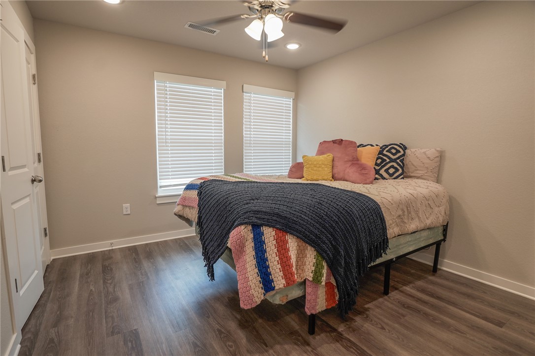 Forest Hills Cottages HPR - Residential Lease