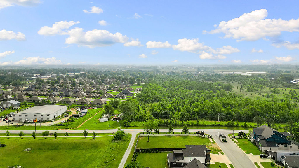 Westridge Village Sub Centerton - Land