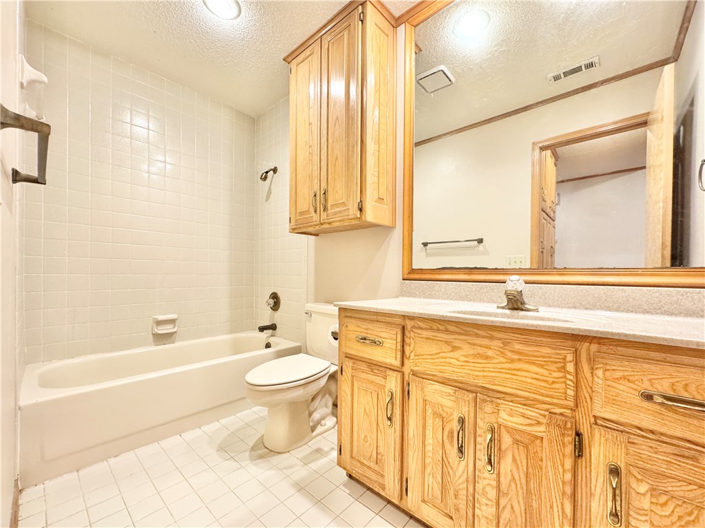 Cambridge Park Ph 1 Rogers - Residential Lease