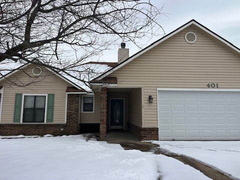 Photo of 401 N 39Th Str Street, Rogers, AR 72756 (MLS # 1335409)