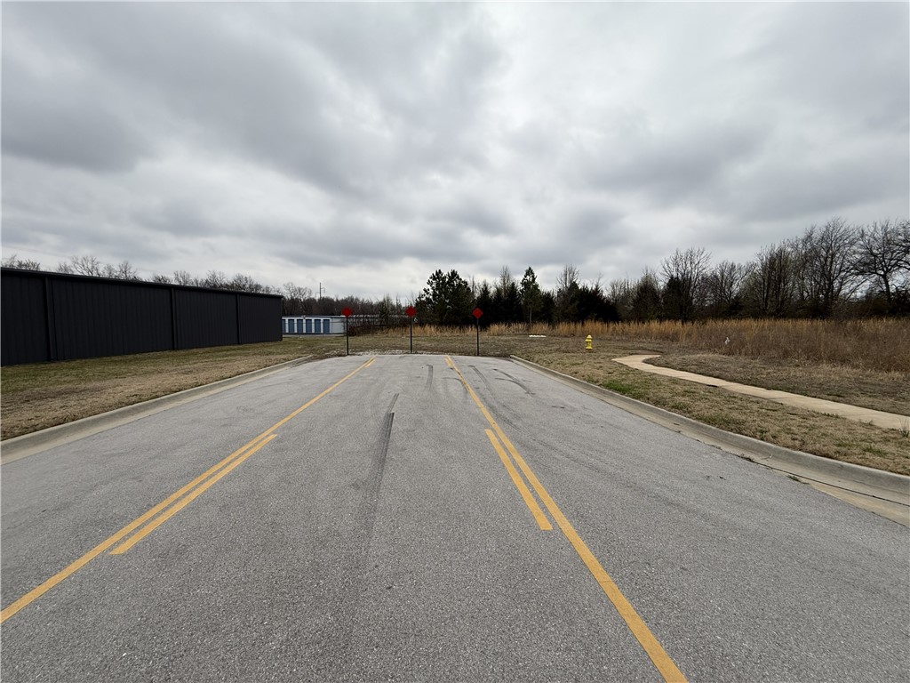 Dykes Family Add Siloam Spgs - Land