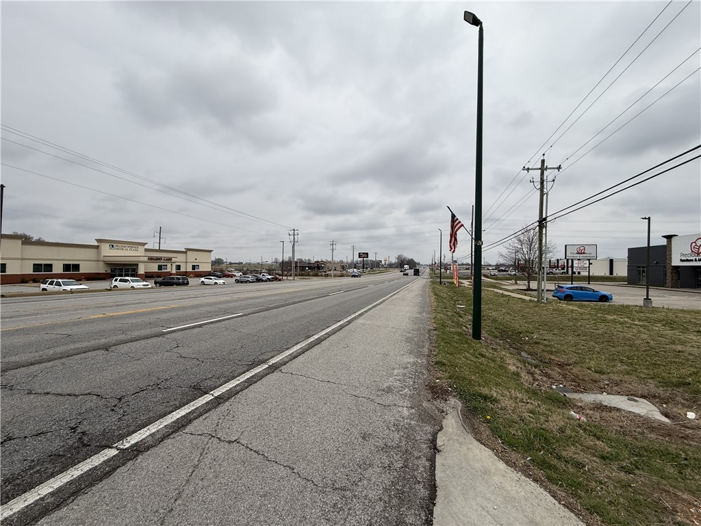 Dykes Family Add Siloam Spgs - Land