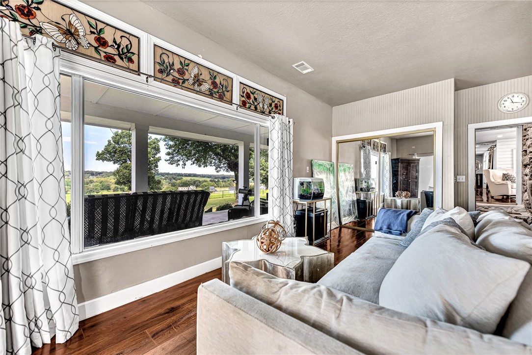 34-19-31-BENTONVILLE - Residential