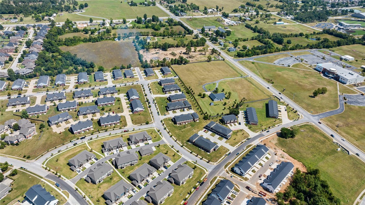 Shadowbrooke At The Peaks - Residential