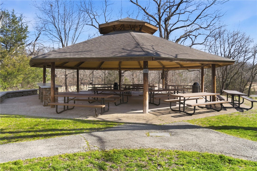 Windsor Courts Bvv - Residential