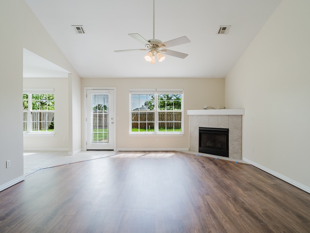 Carriage Square Sub Bentonville - Residential Lease