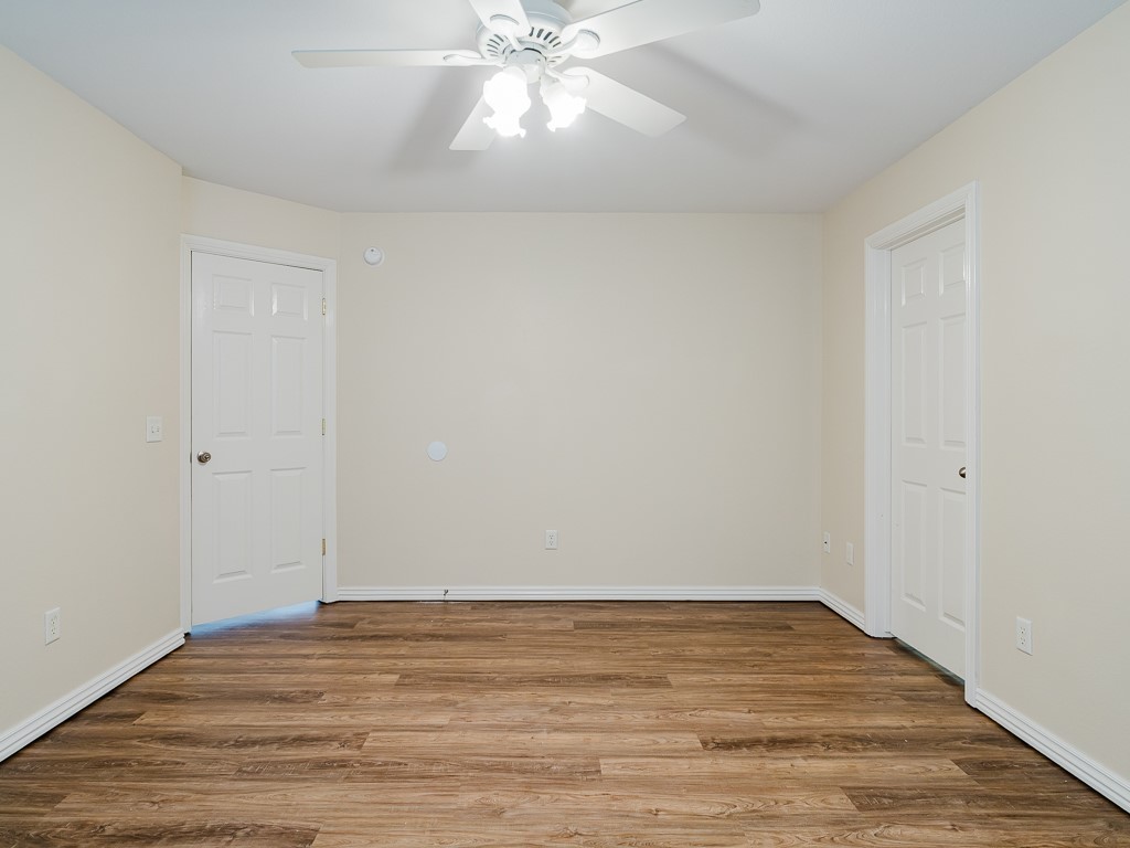 Carriage Square Sub Bentonville - Residential Lease