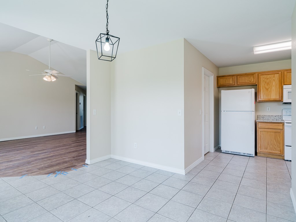 Carriage Square Sub Bentonville - Residential Lease