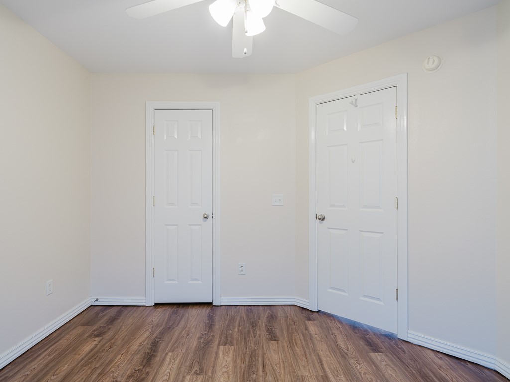 Carriage Square Sub Bentonville - Residential Lease