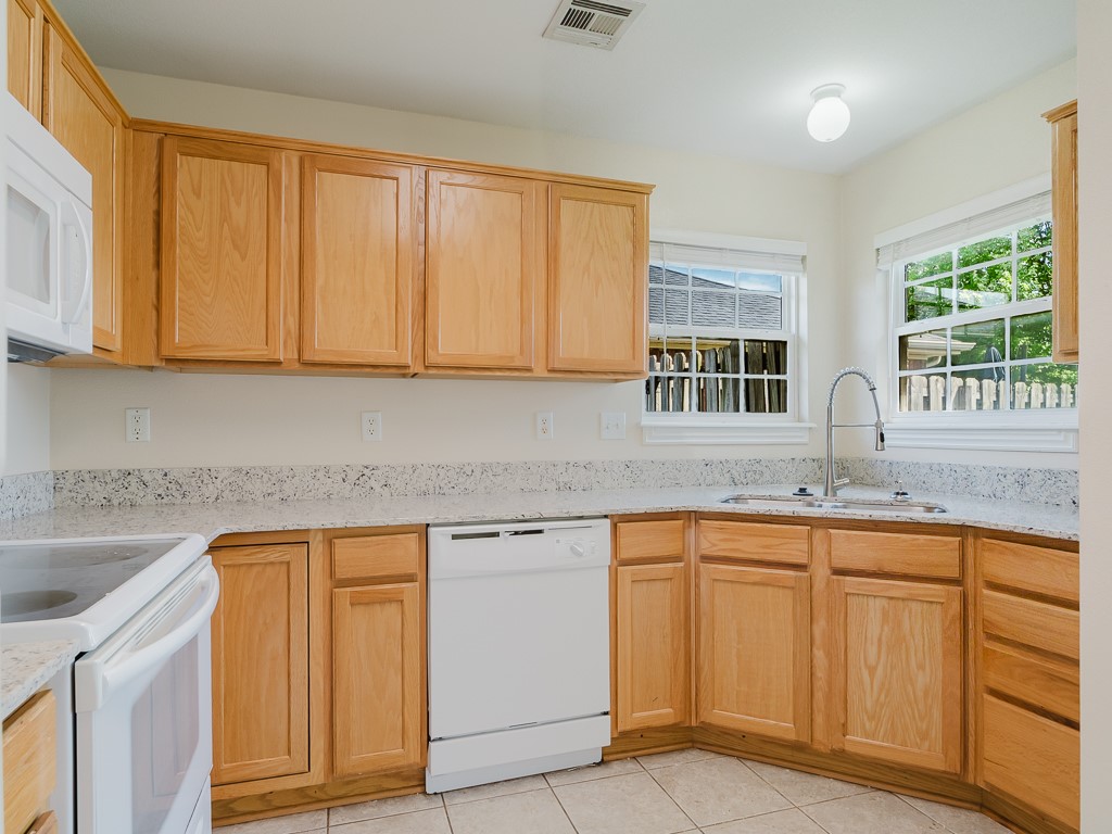 Carriage Square Sub Bentonville - Residential Lease