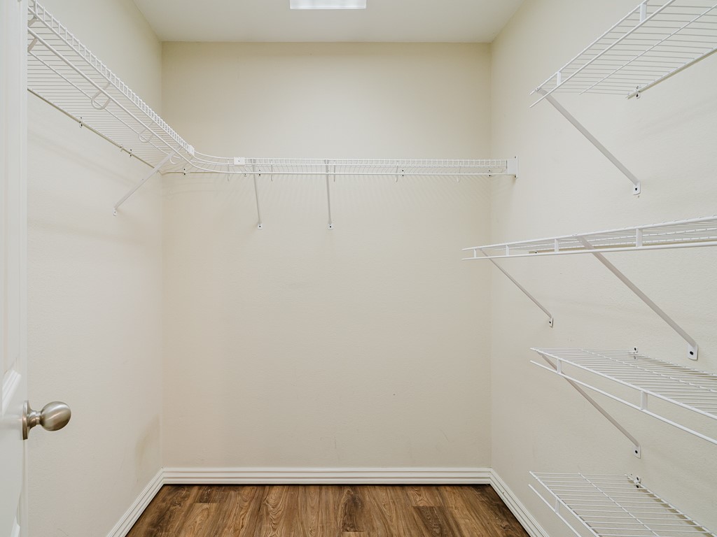 Carriage Square Sub Bentonville - Residential Lease