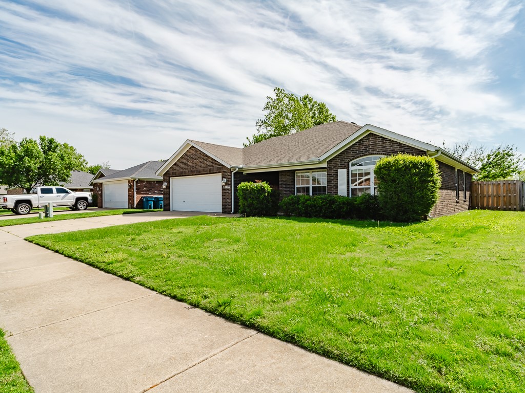 Carriage Square Sub Bentonville - Residential Lease
