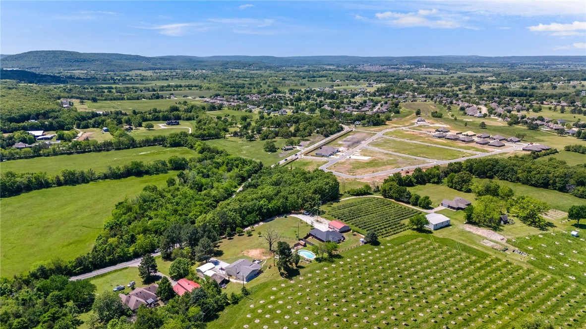 Farmington Outlots - Residential