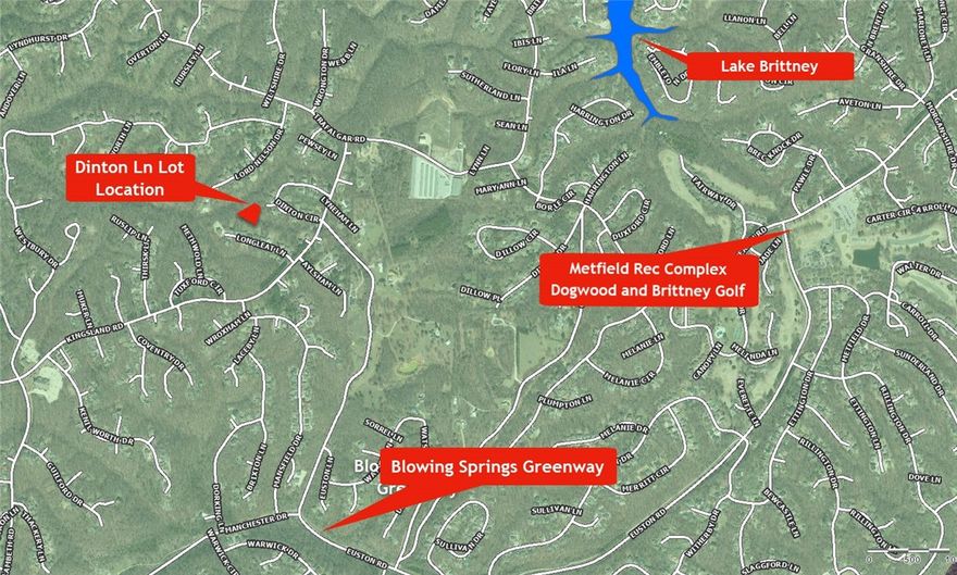 SEWER LOT, in an excellent east side Bella Vista location. Just a quick bike ride to Blowing Springs Greenway and Back 40 trail access. Little over a mile to Metfield Recreation Complex or Lake Brittany. Located on a cozy cul-de-sac with new construction. Secure your lot in one of the most sought over areas in the country, a perfect blend of nature, outdoor lifestyle and all that Northwest Arkansas has to offer. Build your home in Bella Vista and enjoy access to 7 Recreational Lakes, 7 Golf Courses and over 150 miles of world class mountain bike trails. Bentonville Schools. Paved road to the cul-de-sac.