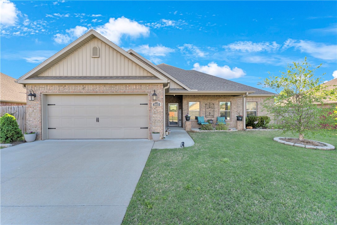 Oak Creek Springdale - Residential