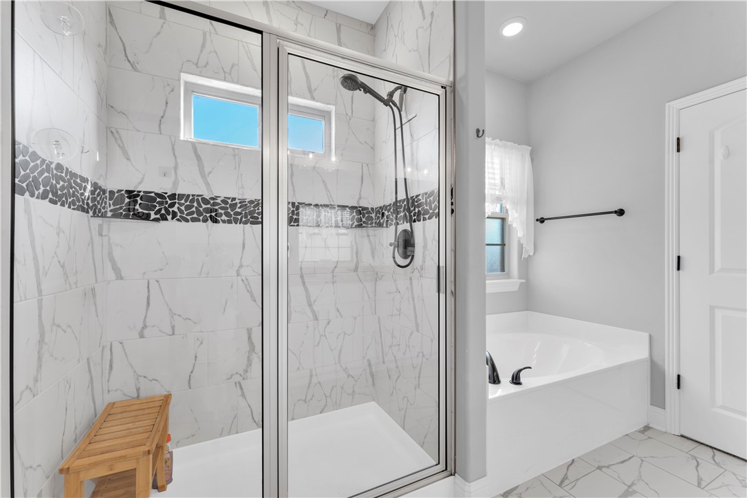 Oak Creek Springdale - Residential