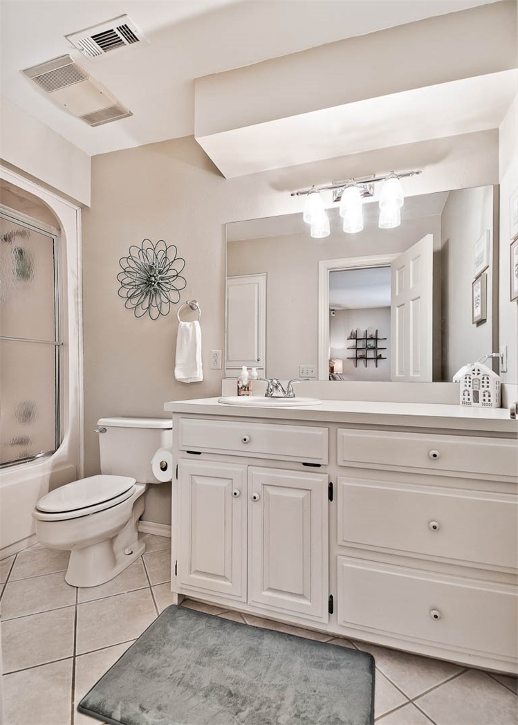 Emerald Point Sub - Residential