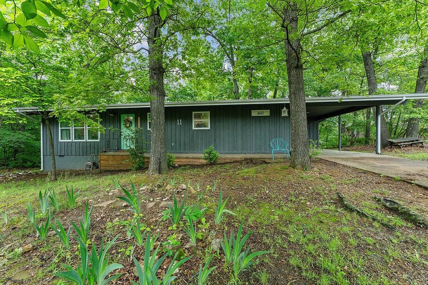 Welcome to your fully remodeled retreat in beautiful Bella Vista, Arkansas! This 3-bedroom, 2-bath ranch-style home has been thoughtfully updated from top to bottom, blending modern comfort with timeless charm— nestled in an amazing location! This beautifully updated 3-bedroom, 2-bath ranch home offers modern comfort in an unbeatable setting. Inside, enjoy brand-new LVP flooring, a stunning kitchen with hammered granite countertops, subway tile backsplash, and remodeled bathrooms. New windows bring in natural light, and a fully upgraded electrical system ensures peace of mind. A new roof and gutters top off the exterior updates, making this home truly move-in ready. Located directly on the Play Thru biking trail and walking distance to Lake Avalon, you’ll also be near Lake Windsor and the Bella Vista Golf Course—perfect for outdoor enthusiasts and nature lovers. Whether you're looking for a full-time home or a weekend escape, this one has it all. Come experience the best of Bella Vista living today!