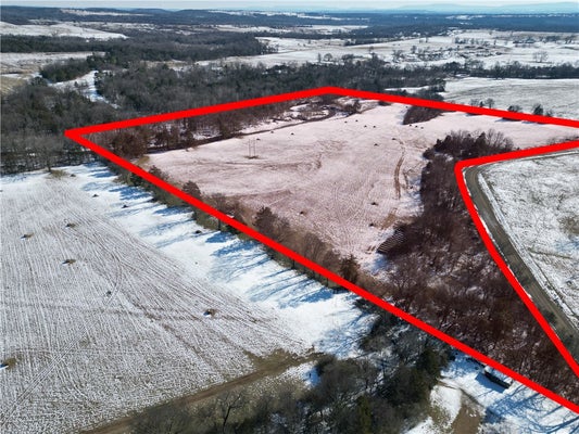 ADDRESS PRIVATE, HARTMAN, AR 72840 - Image c092ca42faf98d5f449ea2c5d85e2913/884804683