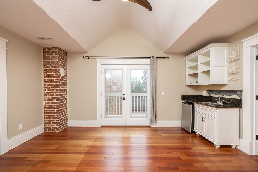 Fayetteville Original - Commercial Lease