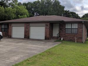 Investment opportunity available here. This duplex has cashflowed consistently year after year and is ready for a new owner.