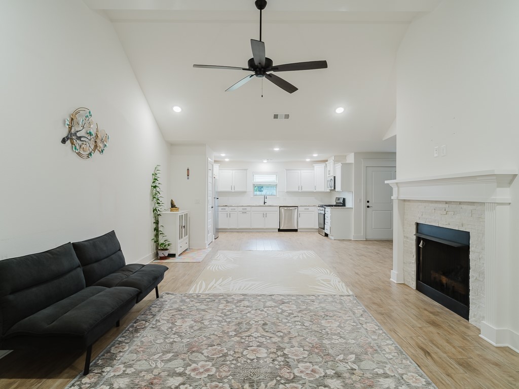 Hilldale Sub Centerton - Residential