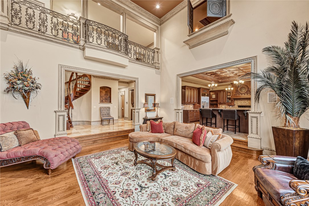 Churchill - Residential