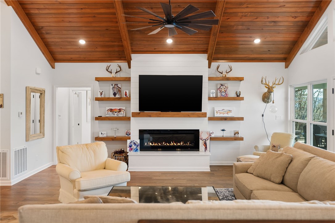 Hickory Nut Mountain Estates - Residential