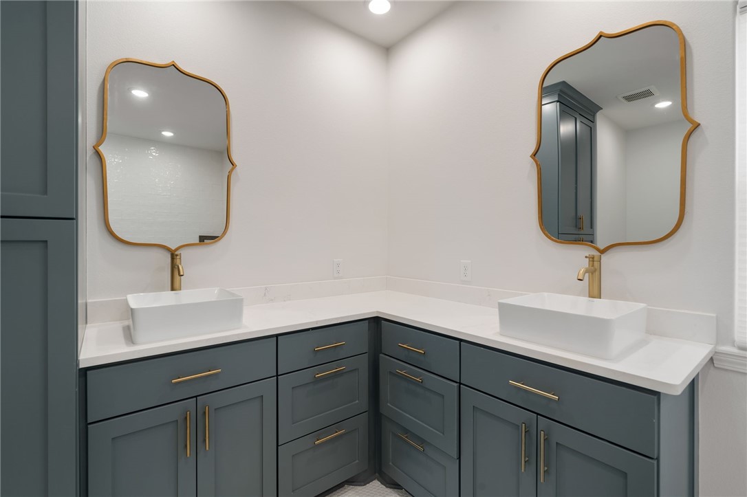 Hickory Nut Mountain Estates - Residential