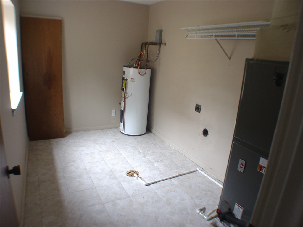Townhouse Tct 2 A/K/A Drake Court Bvv - Residential Lease