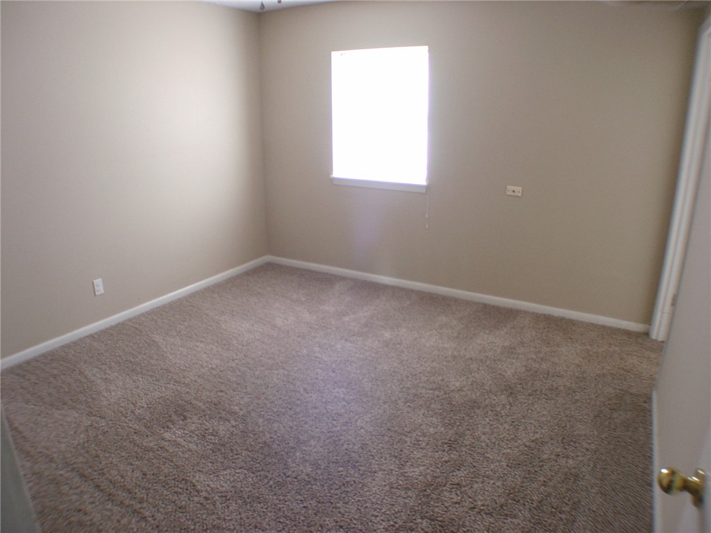 Townhouse Tct 2 A/K/A Drake Court Bvv - Residential Lease