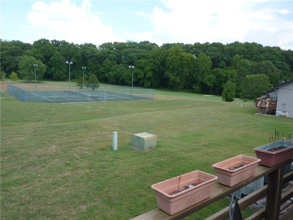 Metfield Courts Bvv - Residential