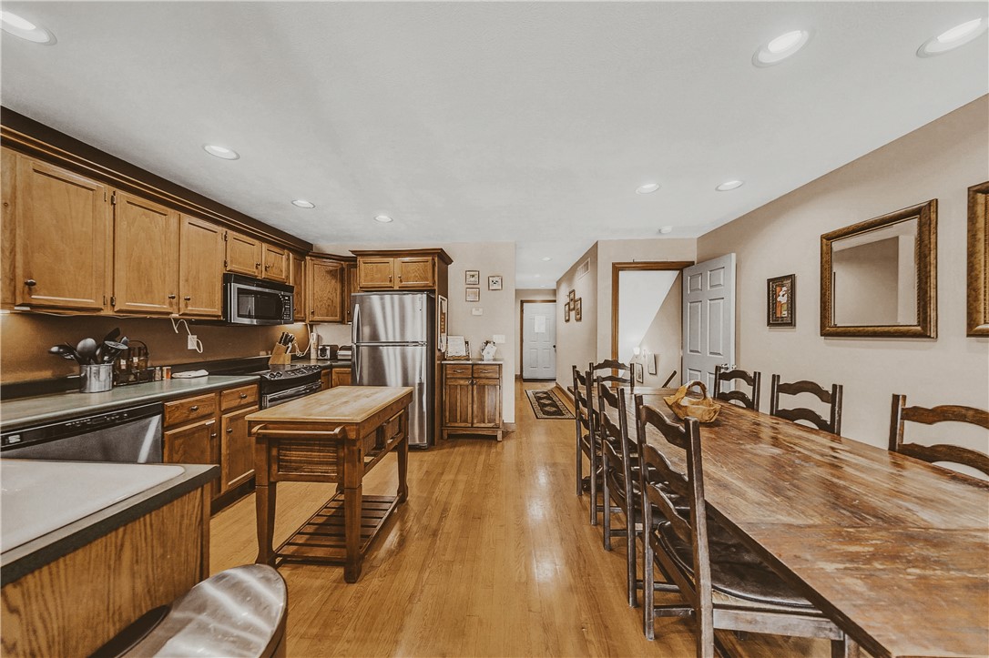 Unit 10 Holiday Island - Residential