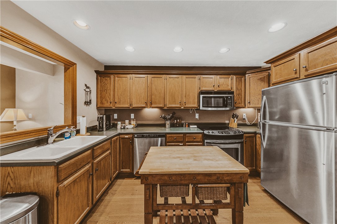 Unit 10 Holiday Island - Residential