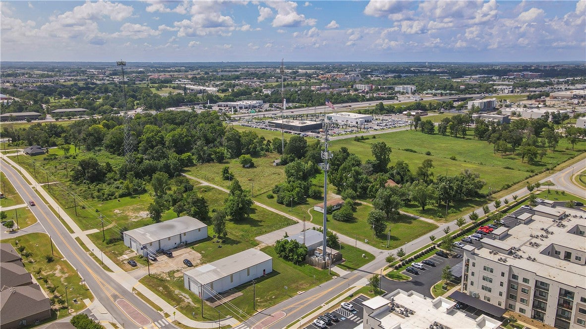 700, 720, 840 S 45th Street