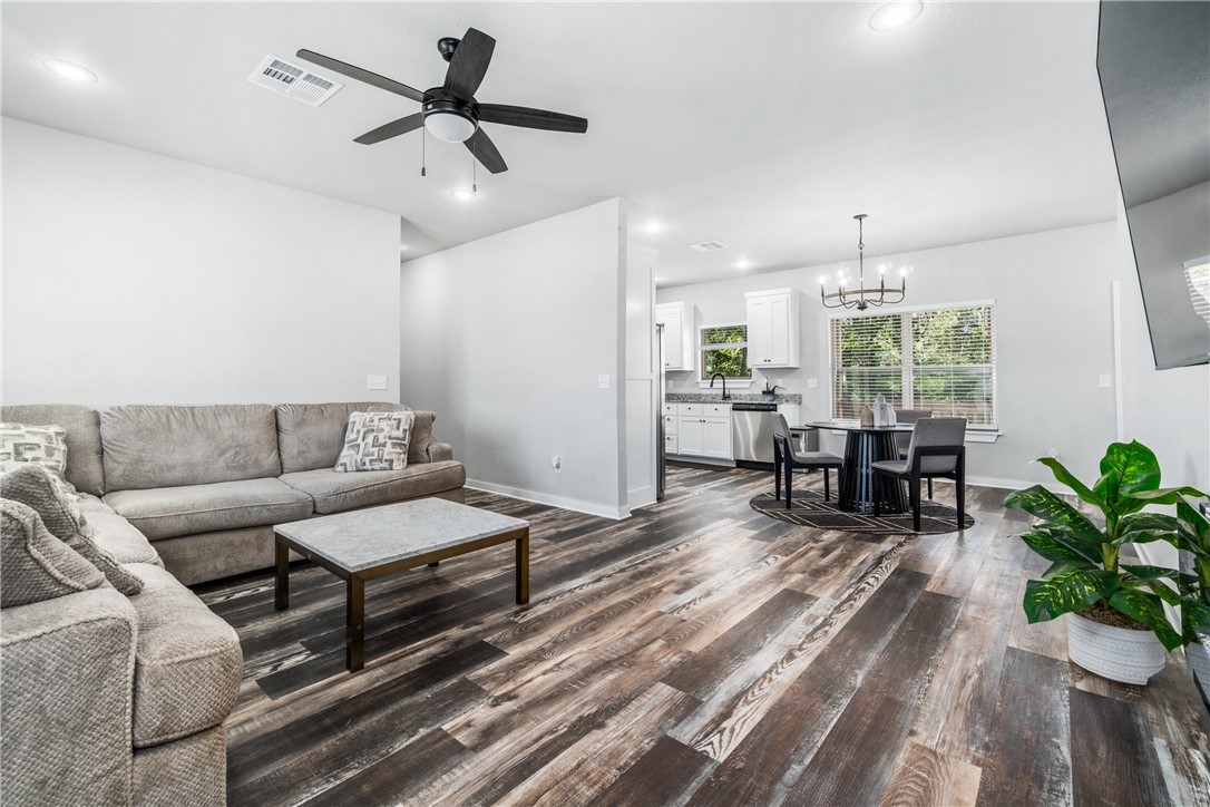 Lockhart Sub Bvv - Residential