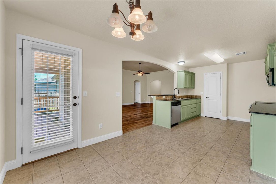 Meadow Wood Rogers - Residential