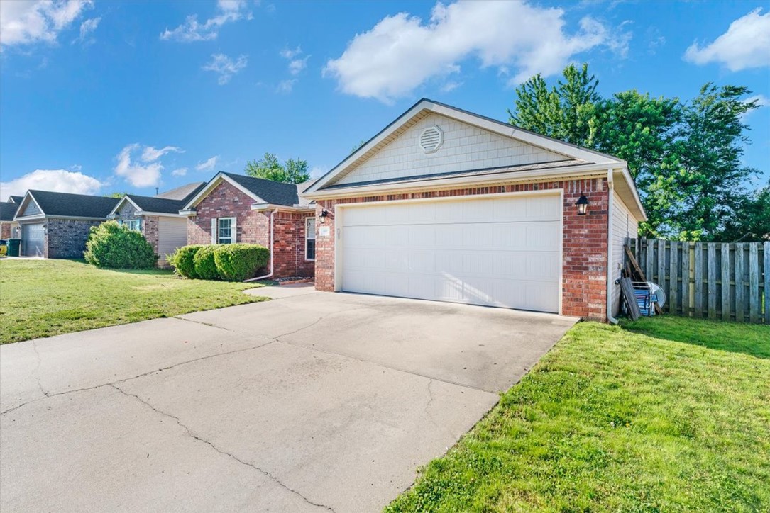 Meadow Wood Rogers - Residential