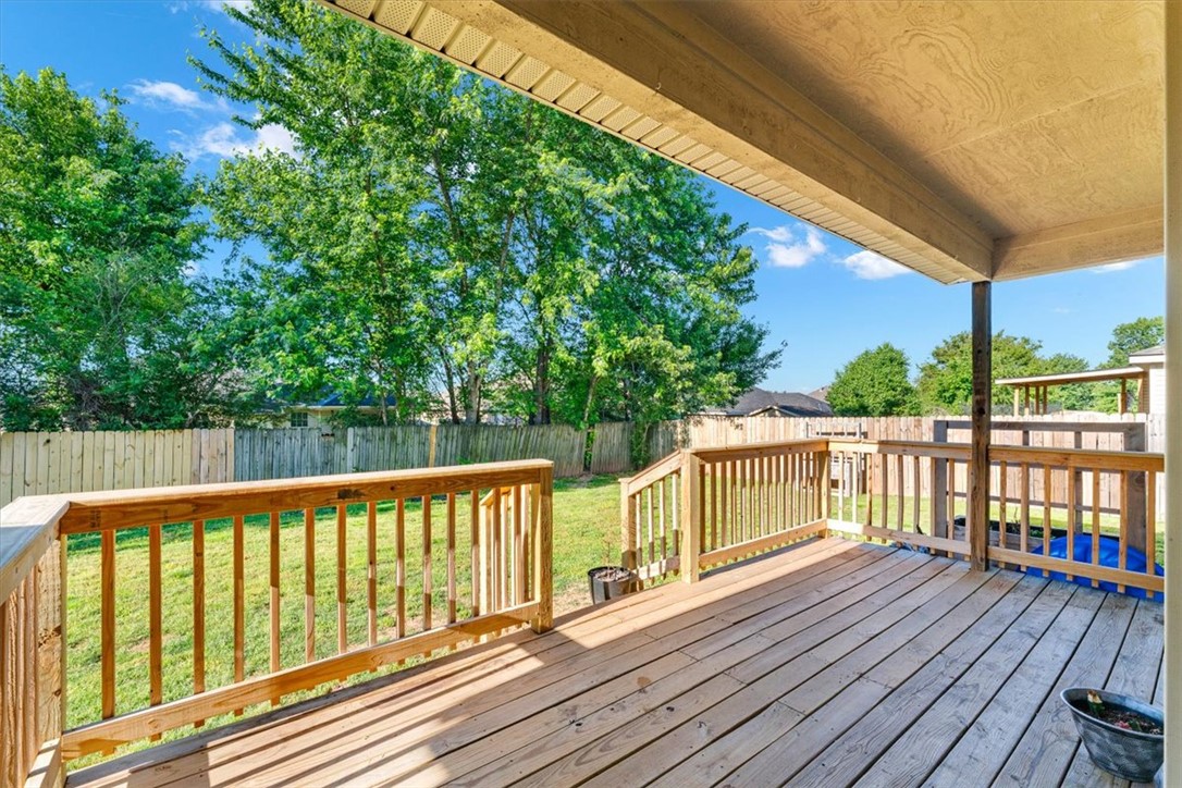 Meadow Wood Rogers - Residential